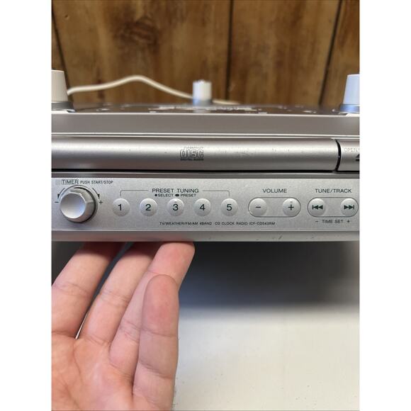 Sony ICF-CD543RM Under Cabinet TV/Weather/FM/AM CD Kitchen Radio READ DESC - Picture 3 of 10